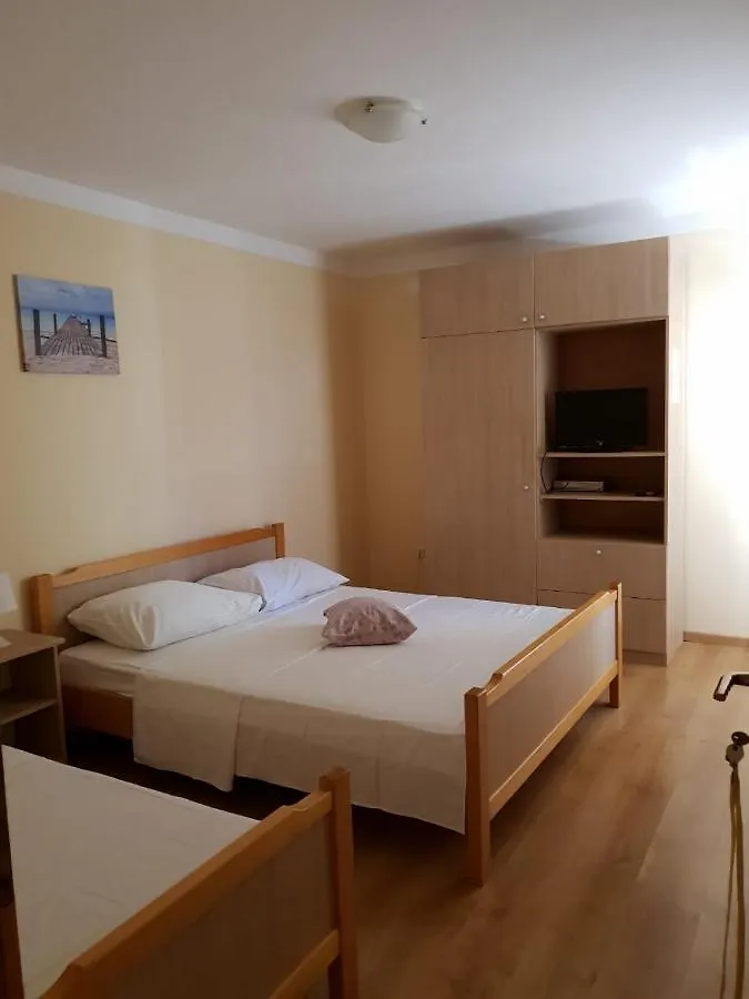 Apartment Apartmani Bm Bosnjak Zdrelac