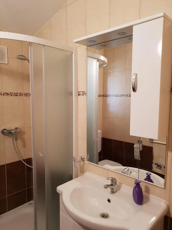 Apartment Apartmani Bm Bosnjak Zdrelac