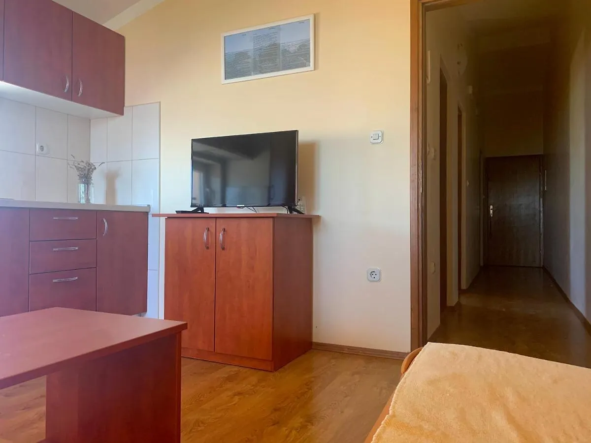 Apartmani Bm Bosnjak Zdrelac Apartment